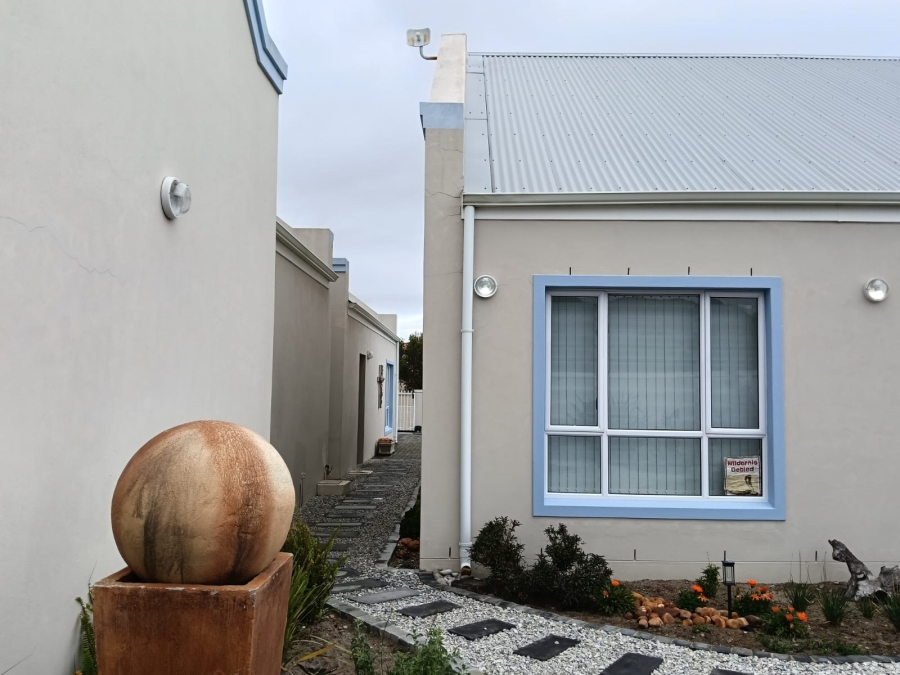 To Let 3 Bedroom Property for Rent in Sandbaai Western Cape